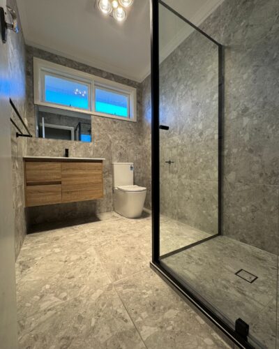 Elevate Your Bathroom with Jim’s Bathrooms Dandenong: A Stunning Renovation in Pakenham