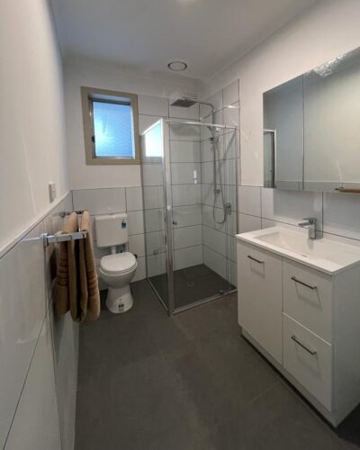 Budget Bathroom Renovation – September 2023