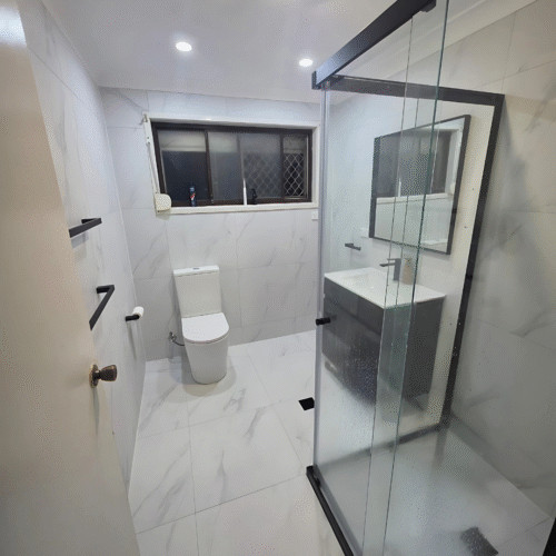 Bathroom Renovations Ingleburn, Sydney – A Smart New Layout by Jim’s Bathrooms